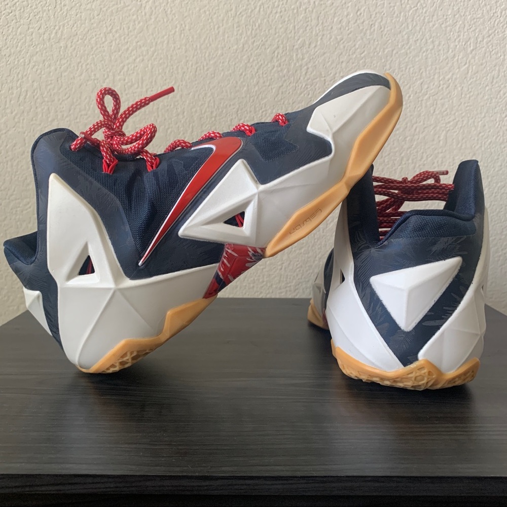 Nike Lebron 11 “Independence Day”